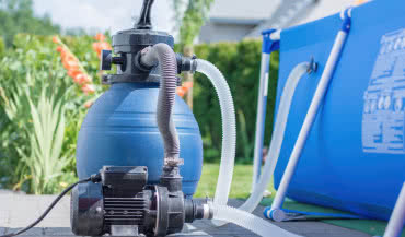 Jaka pompa do basenu 5000l? Kompletny przewodnik po systemach filtracji