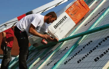 Jak ocieplić dach spadzisty? Poznaj 3 sprawdzone sposoby