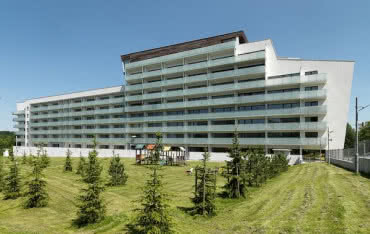 Szkło marki Pilkington w apartamentowcu Marina