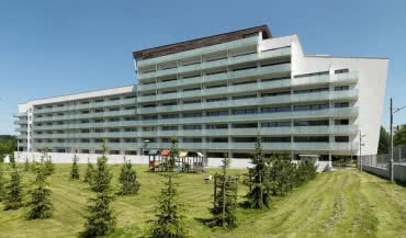 Szkło marki Pilkington w apartamentowcu Marina