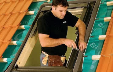 Jak i kiedy montować okna?