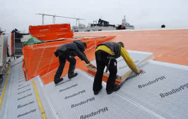 Termoizolacja BauderPIR Plus na krokwiach