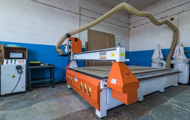 Donimet otworzył nowy park maszynowy 