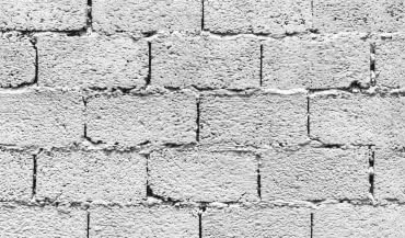 Szprycowanie ściany - czy jest konieczne i jak je przeprowadzić?