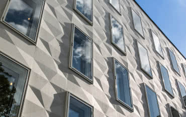 Dekoracyjne elementy elewacyjne StoDeco – jak odmienić dom bez generalnego remontu?