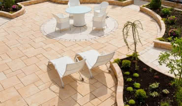 Kamień posadzkowy, płyty tarasowe i ogrodowe Bruk-Bet