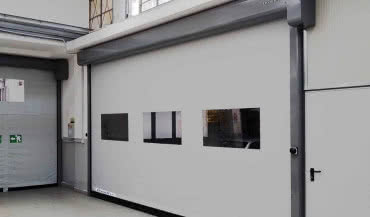 Napędy do bram garażowych dla domu i biznesu – funkcjonalne i komfortowe