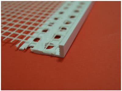 Listwy zakończeniowe PCV z siatką BP22