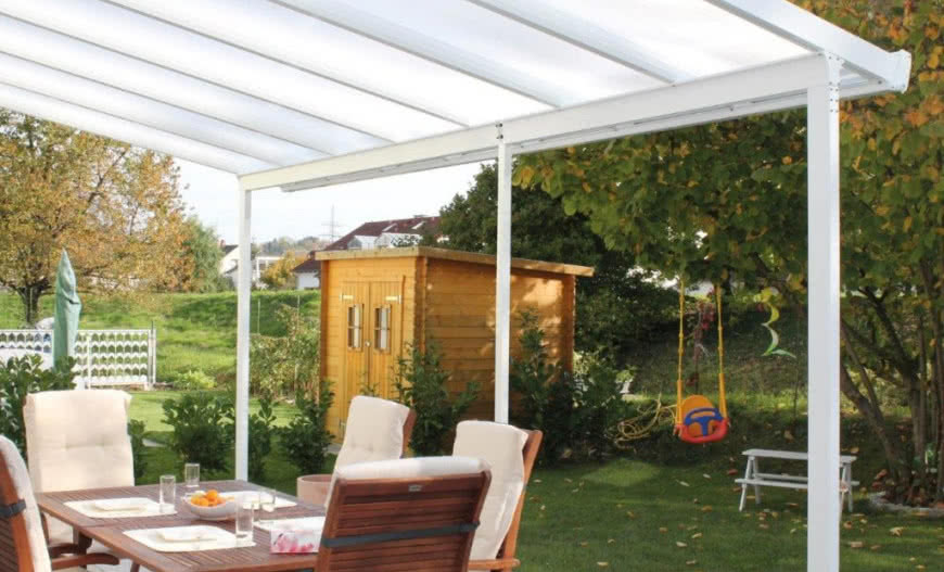 Zadaszenie tarasu - pozwolenia, planowanie i montaż 