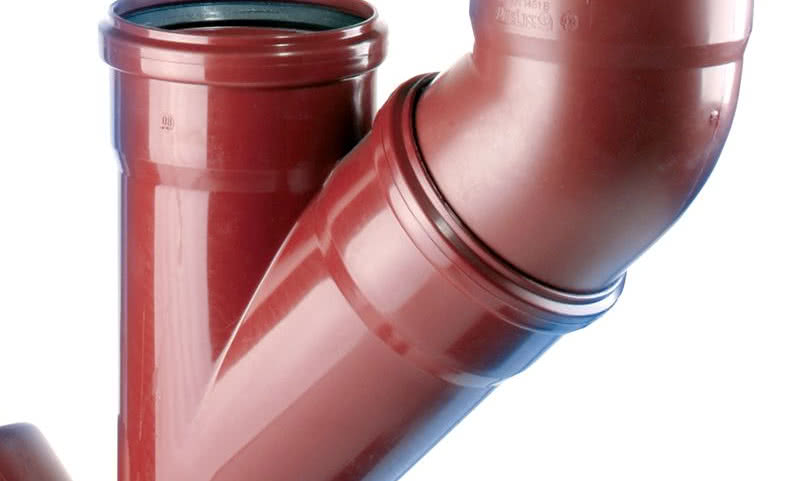 Wymiana instalacji wod-kan - ułożenie instalacji kanalizacyjnej