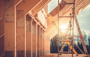 Remont dachu a zmiany w konstrukcji więźby - co musisz wiedzieć?