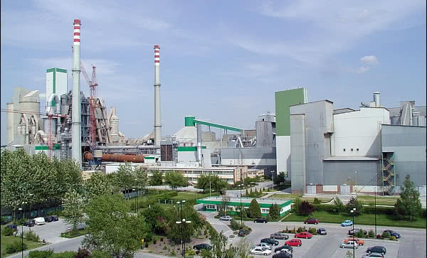 Limity emisji CO2 zagrażają polskiemu przemysłowi cementowemu