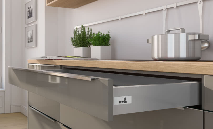 Szerokie i minimalistyczne szuflady Hettich