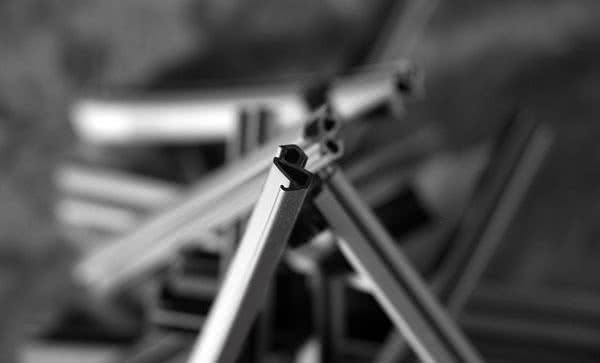 Uszczelki z nowoczesnego materiału - ważny element stolarki otworowej