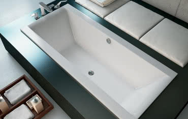 Wanna zagłębiona w podłodze