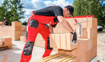 Budowa domu bez ryzyka zawilgocenia