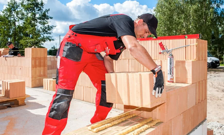 Budowa domu bez ryzyka zawilgocenia