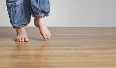 Wykonanie izolacji podłogi pływającej