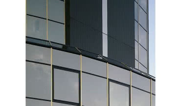 Szersza oferta kolorystyczna przeciwsłonecznego szkła Pilkington Reflite™