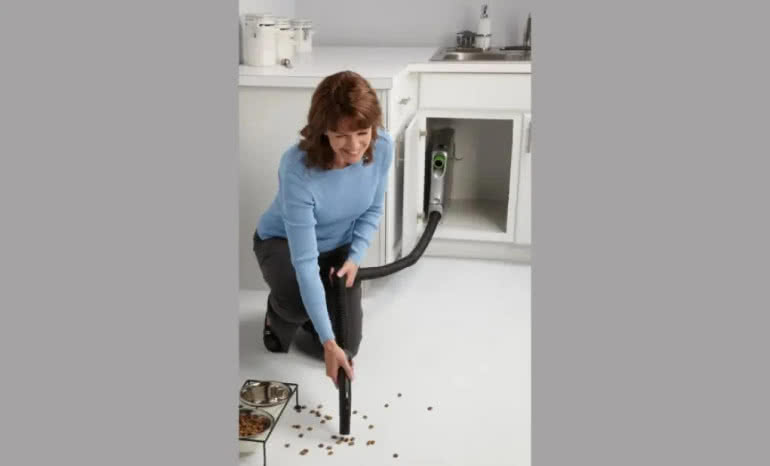 Chcesz szybko posprzątać kuchnię? Vroom to rozwiązanie!