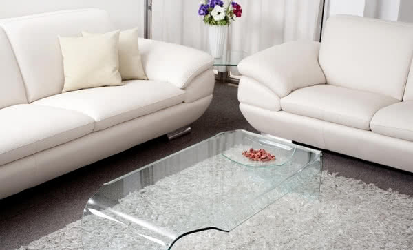 Pielęgnacja i czyszczenie skórzanych mebli