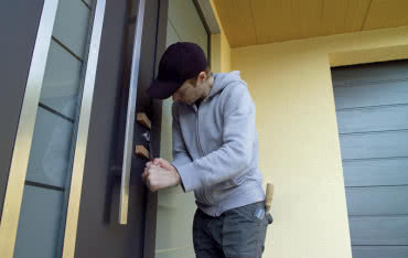 Wybieramy i kupujemy drzwi zewnętrzne