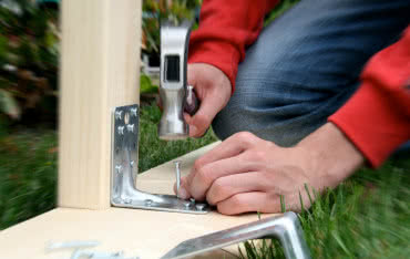 Co trzeba wiedzieć o łącznikach do złączy ciesielskich?