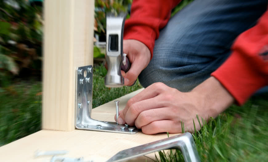 Co trzeba wiedzieć o łącznikach do złączy ciesielskich?