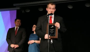 Drzwi zewnętrzne AT 410 z nagrodą "Dobry Design 2014"