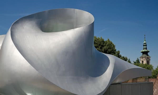 Niezwykły dach austriackiego kościoła