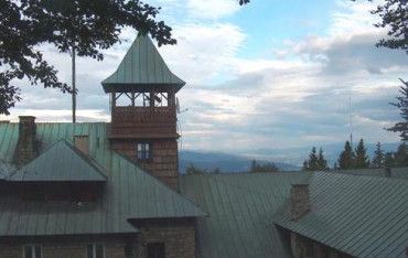 Prace dekarskie w Schronisku PTTK Szyndzielnia