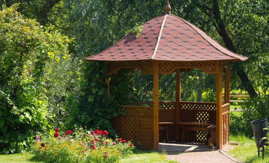 Jak zadbać o drewno po sezonie?