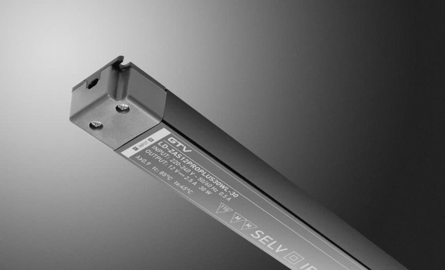 Zasilacze PRO PLUS – jak zaplanować oświetlenie LED w nowoczesnych meblach