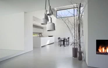 Na jakiej wysokości umieścić lampę wiszącą? Kilka prostych porad