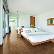 Dwa nowe wzory podłóg korkowych z kolekcji Traces