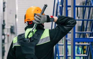 Jakie wybrać środki ochrony osobistej do pracy na wysokości?