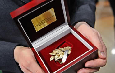 VELUX uhonorowany Platynowym Laurem Umiejętności i Kompetencji