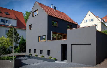 Czy można malować ocieploną elewację na czarno? Oto, co musisz wiedzieć