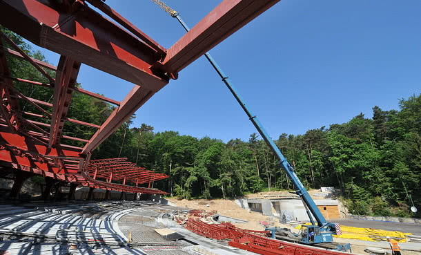 Wznowiono budowę zadaszenia Opery Leśnej w Sopocie