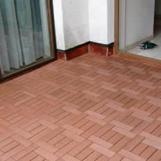 Podłoga z parkietu tarasowego