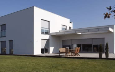 Dlaczego warto zamontować roletę zewnętrzną?