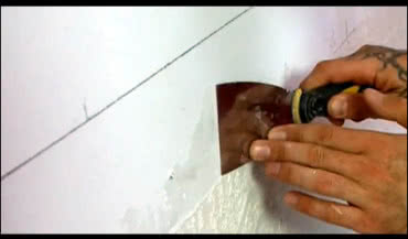 Leroy Merlin - nakładanie tynku strukturalnego - relief