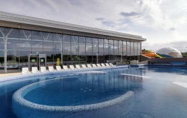 Pilkington: Szklana architektura basenów i parków wodnych