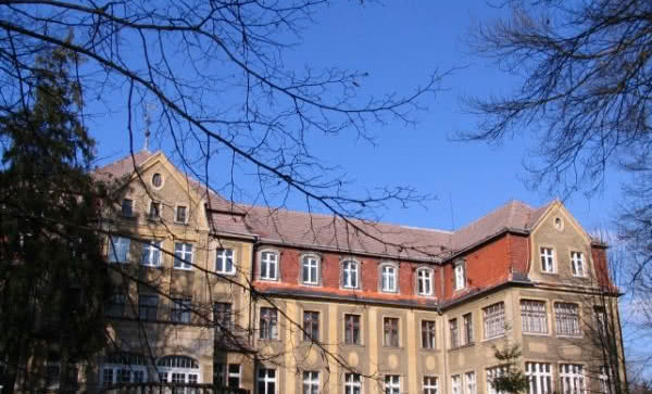 Remont dachu szpitala w Gryfowie Śląskim