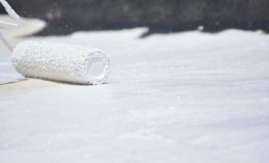 Płynna hydroizolacja: nowoczesne rozwiązanie dla dachów nowych i remontowanych
