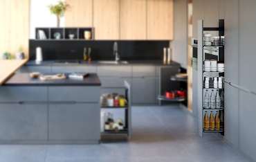 Systemy Cargo do wysokich szafek - dlaczego warto?