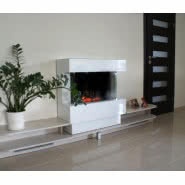 Kominki Optiflame z obudowami malowanymi na wysoki połysk