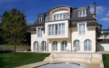 Fasada odporna na zanieczyszczenia