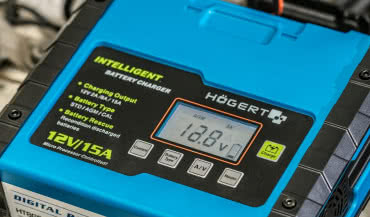 Jaki wybrać prostownik? Rodzaje prostowników samochodowych