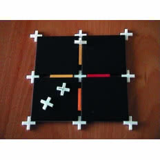 Krzyżaki, kliny, tetki do układania glazury i terakoty